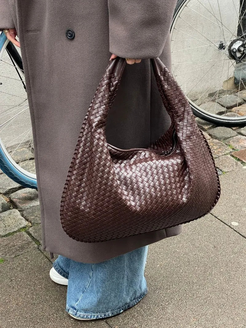 Vita Grande Chic Bag