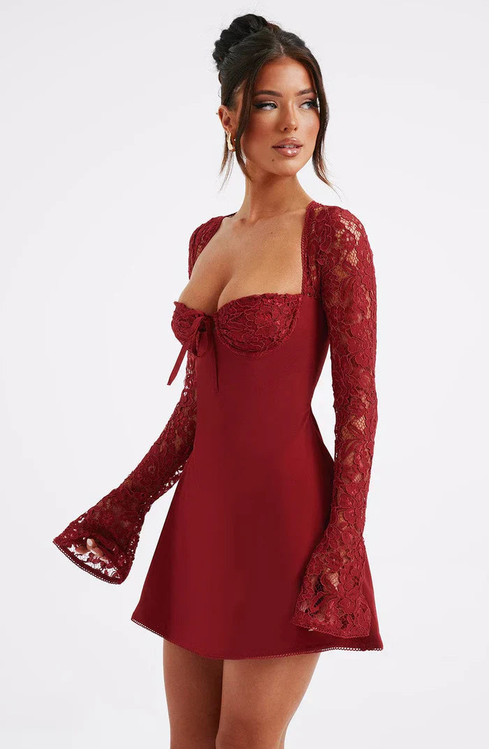 Vaelie Liza Lace Dress